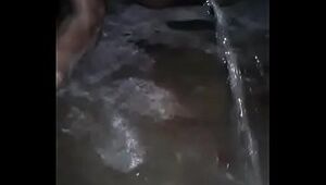 Jaffna girl pissing